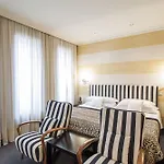 Hotell Charming Dei Chiostri
