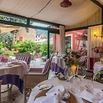 Hotell Charming Dei Chiostri Follina