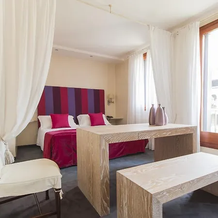 Hotel Charming Dei Chiostri