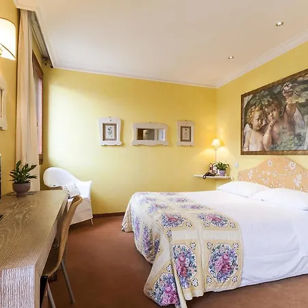 Hotell Charming Dei Chiostri Follina