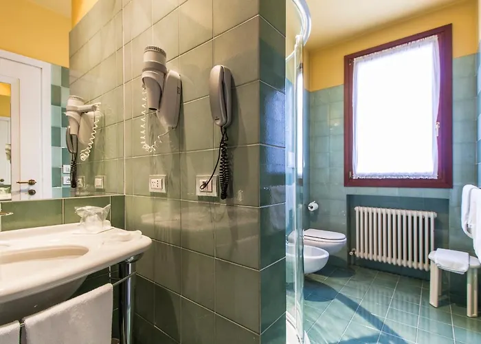 Charming Dei Chiostri Hotel
