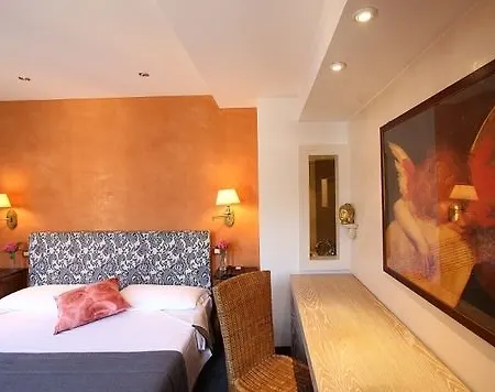 Charming Dei Chiostri 4* 폴리나